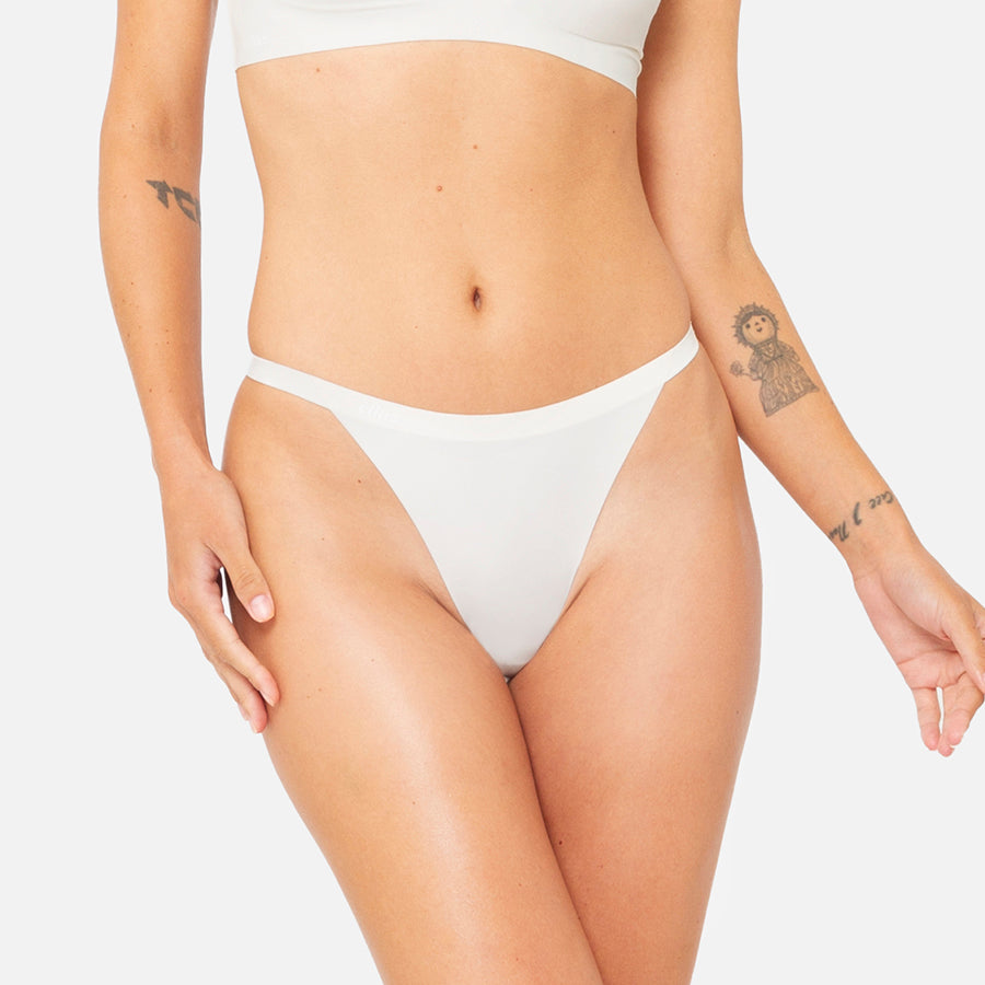 Seamless G string thong Latte