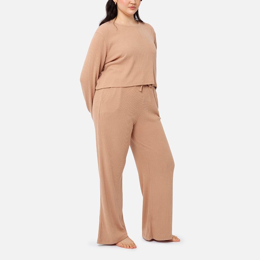 SET | T-shirt de manga larga Soft Touch + Pantalón (Praline)