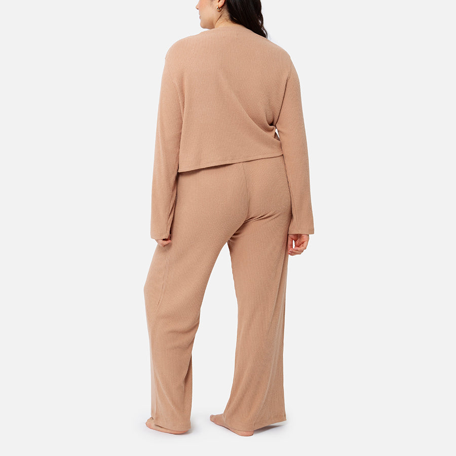 SET | T-shirt de manga larga Soft Touch + Pantalón (Praline)