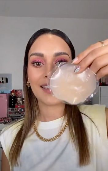 ellaz | @theurbanbeauty nuestra clienta hace recomendación