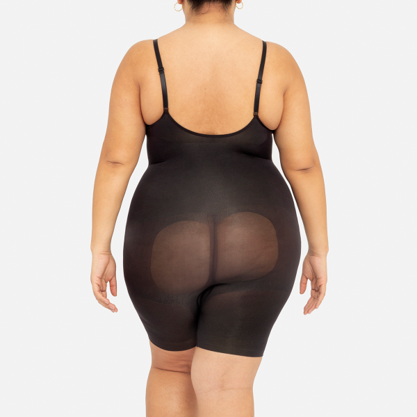 Mujer con faja de maternidad bodysuit short color negro - ellaz Black