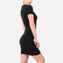 modelo de perfil con Vestido Mini dress en color negro Black