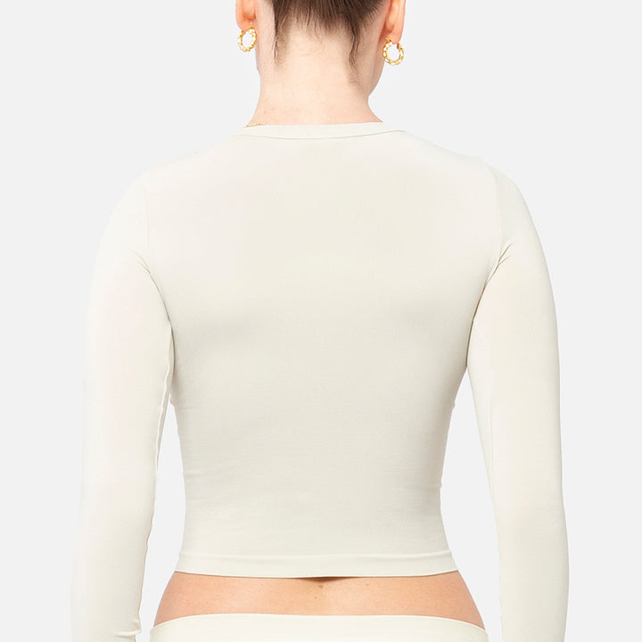 Modelo T shirt manga larga en color blanco Bone - ellaz
