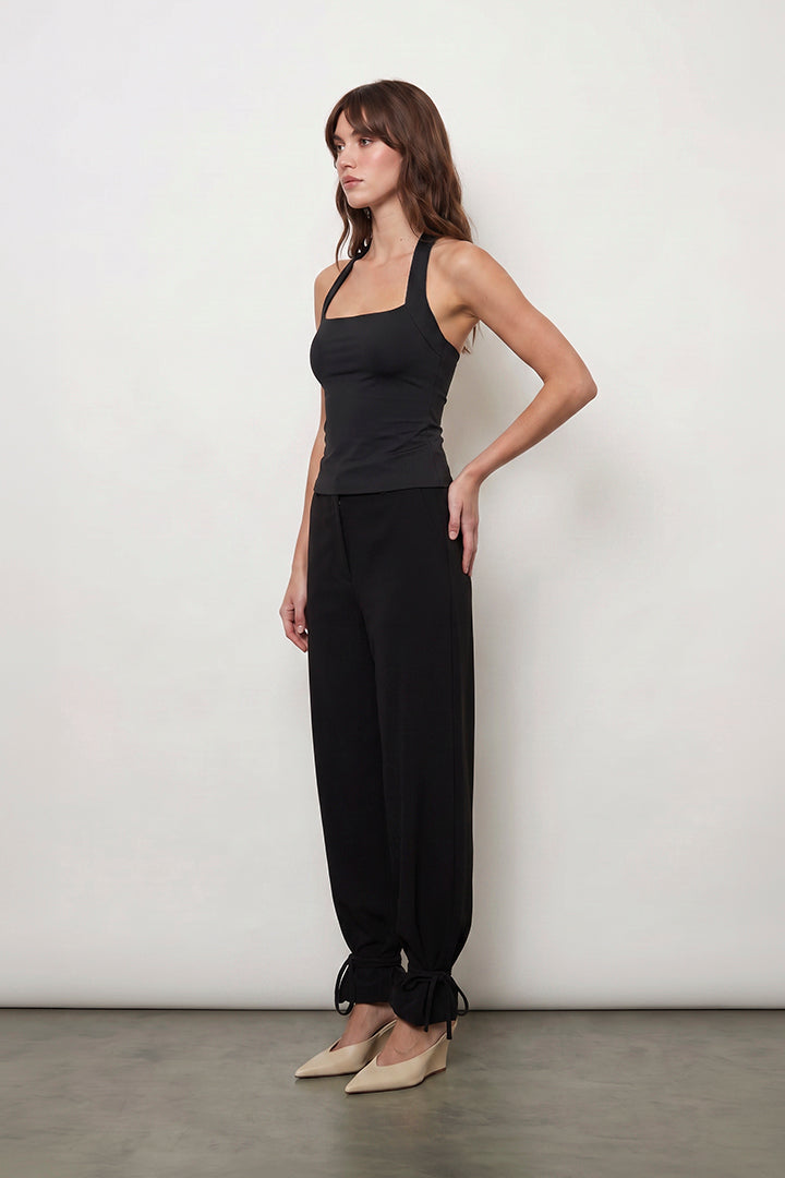 Top Halter Contour