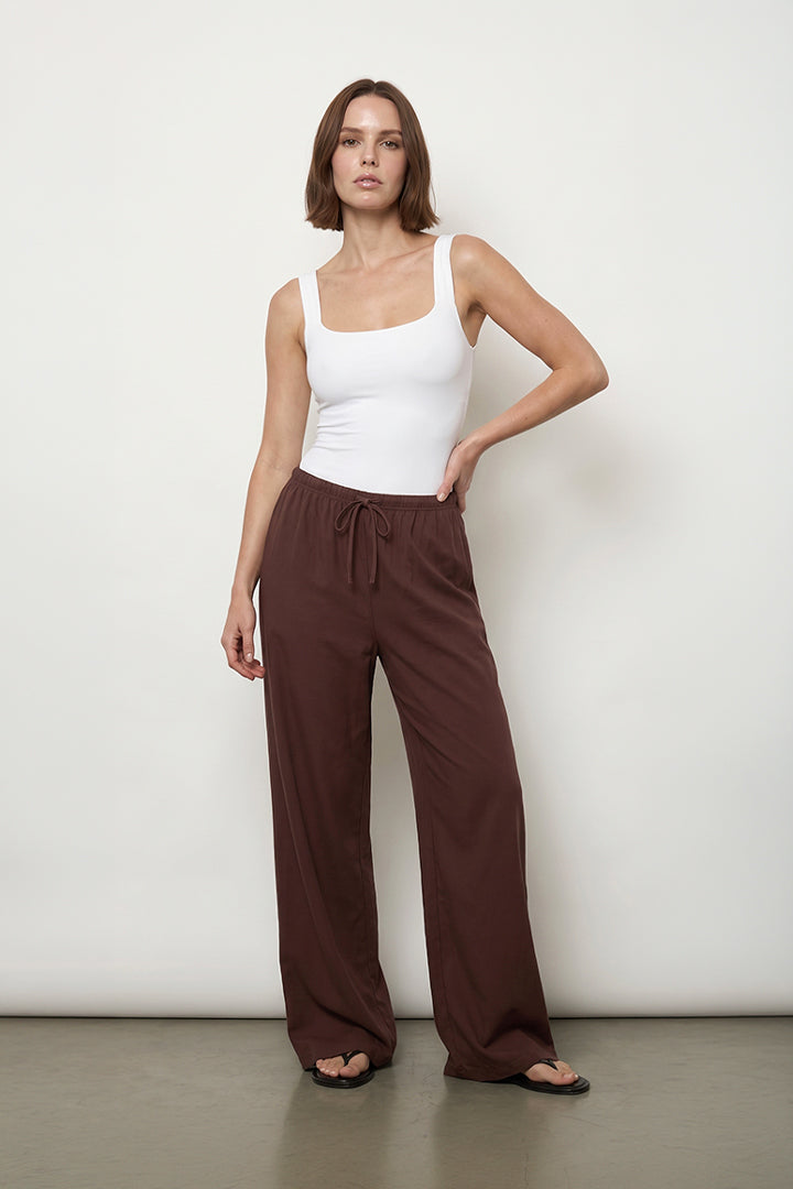 Contour Low Back Sleeveless Bodysuit
