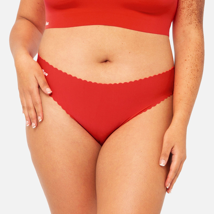 Scalopped seamless cheeky Cherry