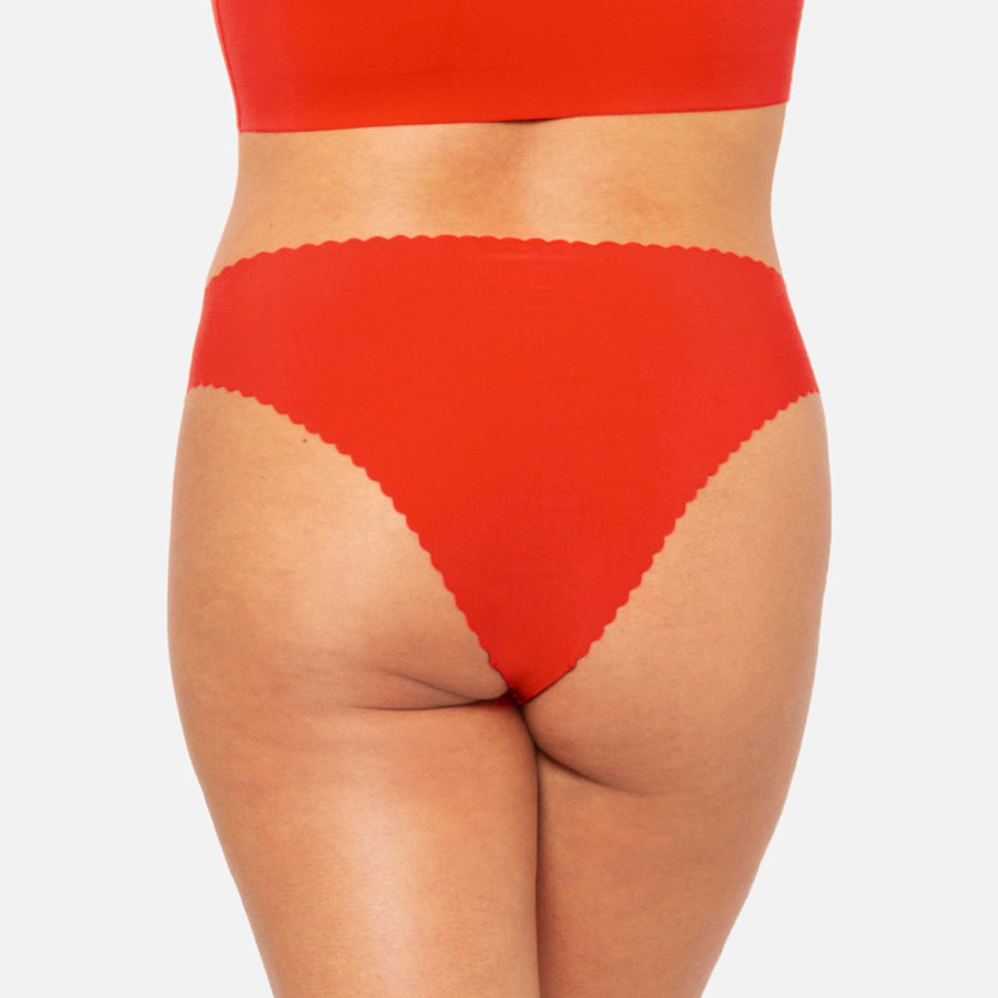 Scalopped seamless cheeky Cherry