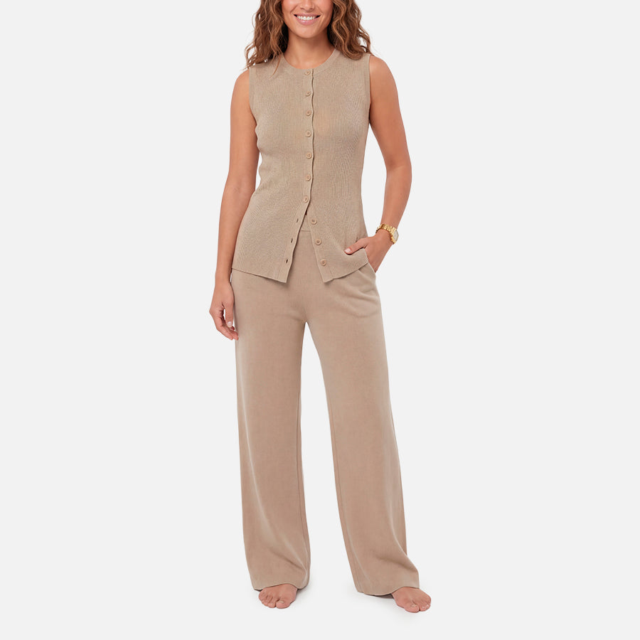 SET | Chaleco de Botones & Pants Light Knitwear