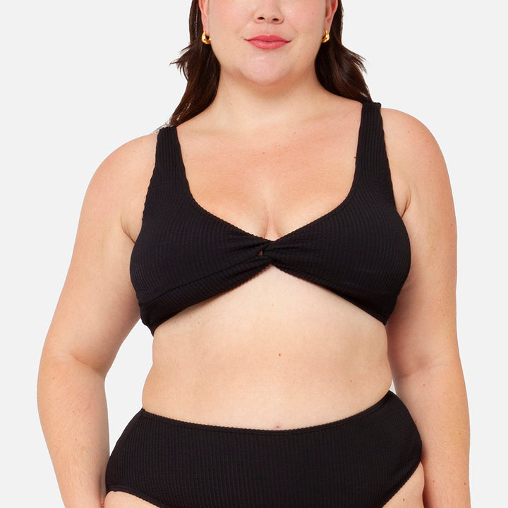 Twist Bikini Top Frente Black